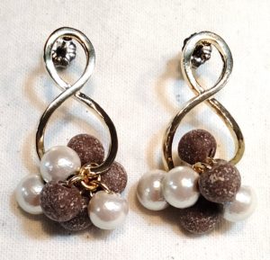 インフィニティ ピアス／ゴールド